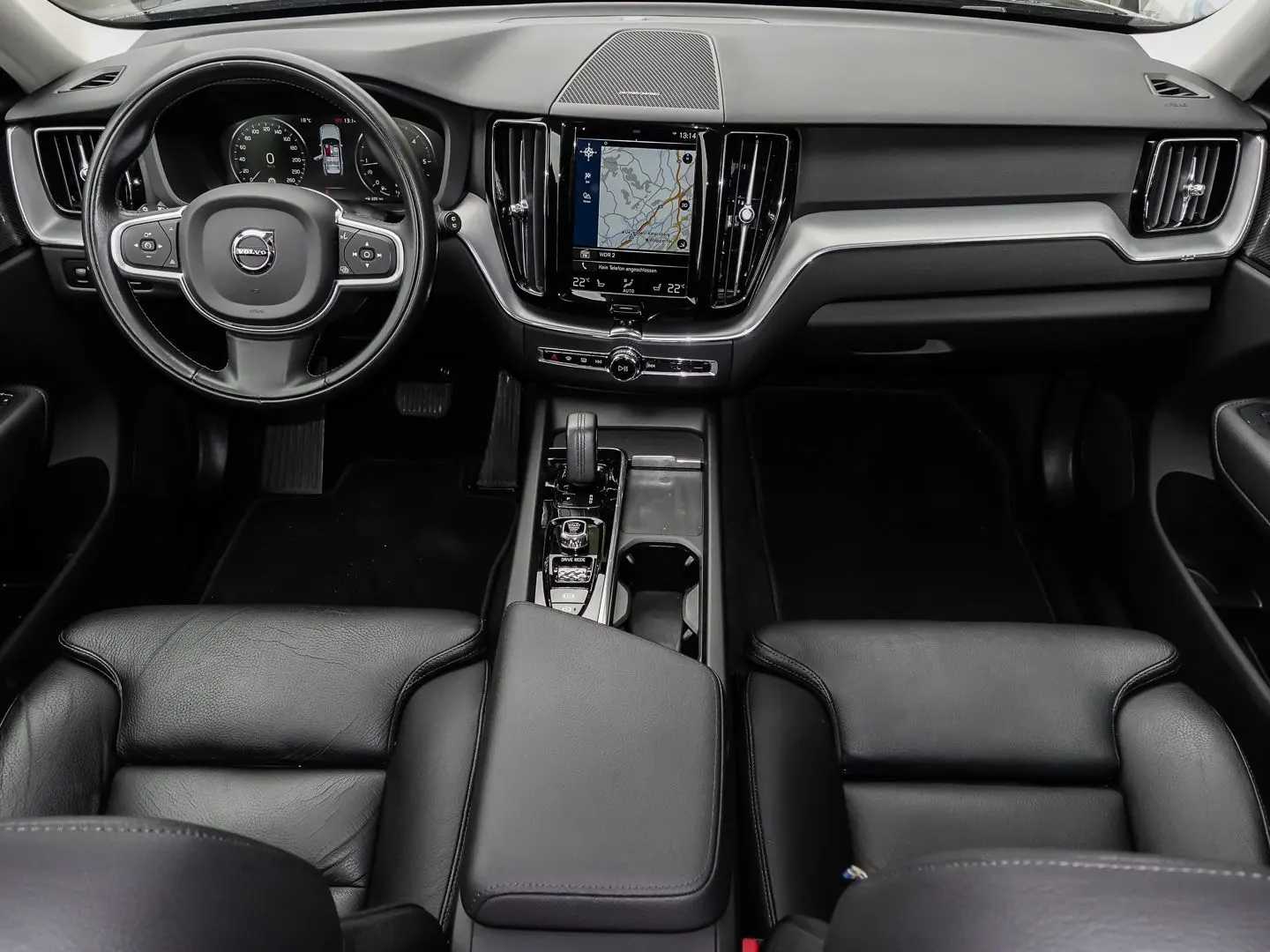 XC60 Momentum Pro AWD B4 Diesel EU6d Allrad Navi