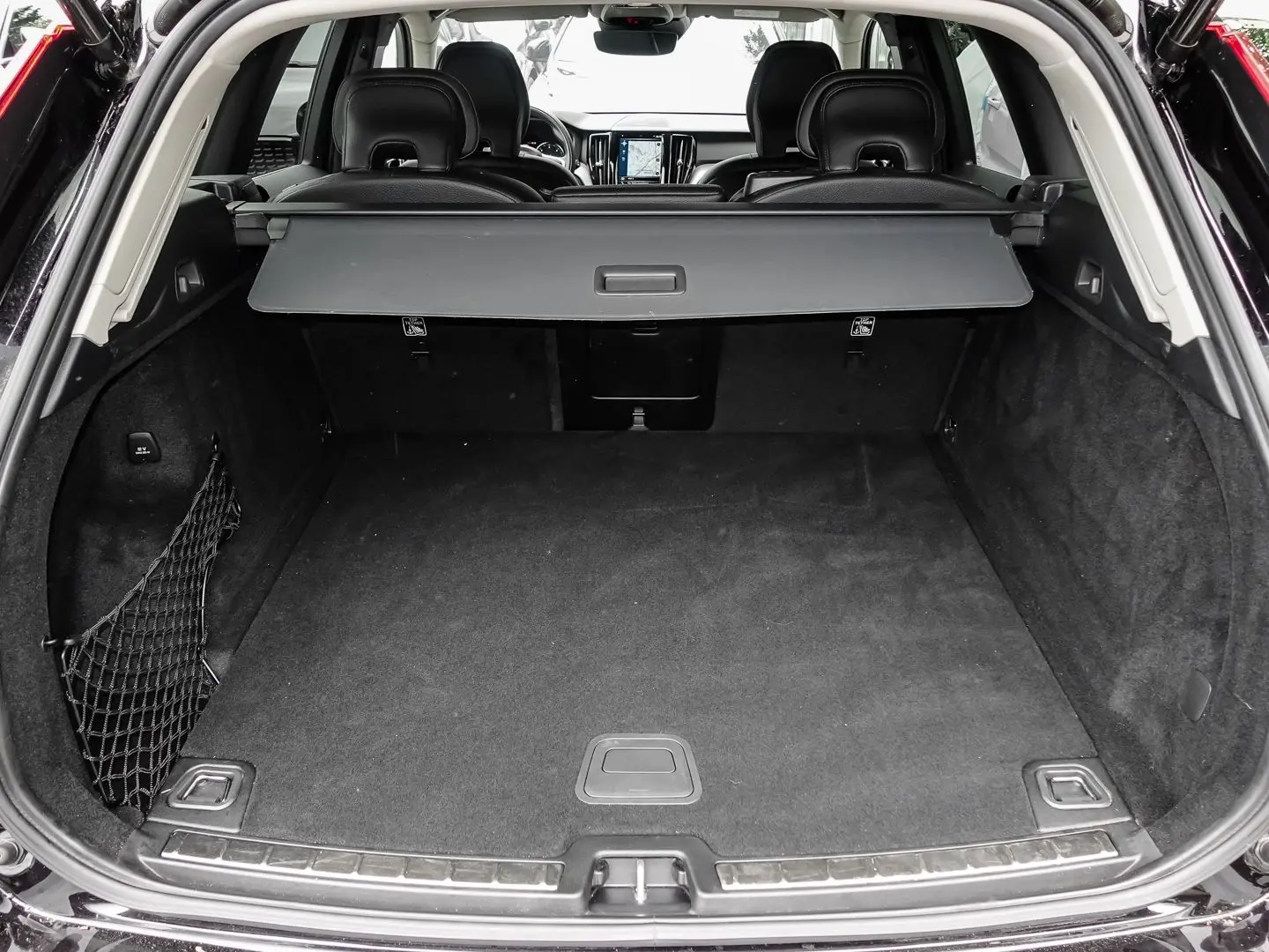 XC60 Momentum Pro AWD B4 Diesel EU6d Allrad Navi