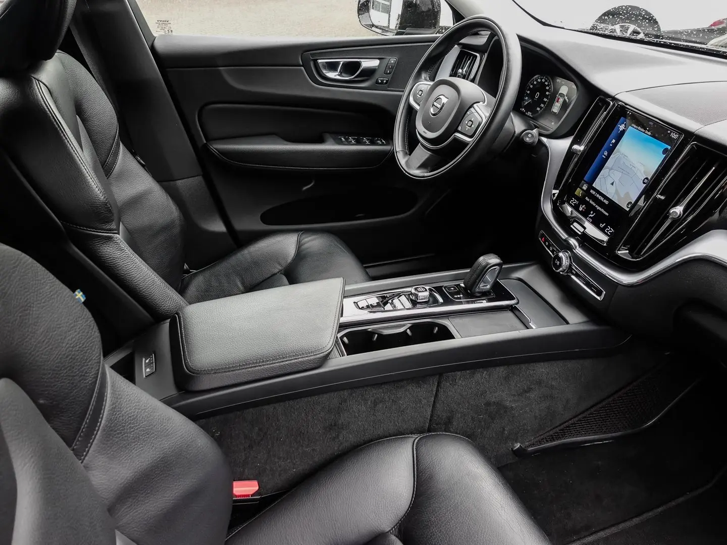 XC60 Momentum Pro AWD B4 Diesel EU6d Allrad Stan