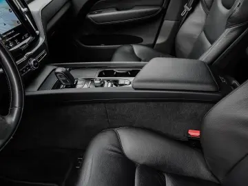 XC60 Momentum Pro AWD B4 Diesel EU6d Allrad Stan