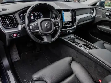 XC60 Momentum Pro AWD B4 Diesel EU6d Allrad Navi