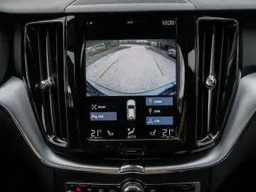XC60 Momentum Pro AWD B4 Diesel EU6d Allrad Navi