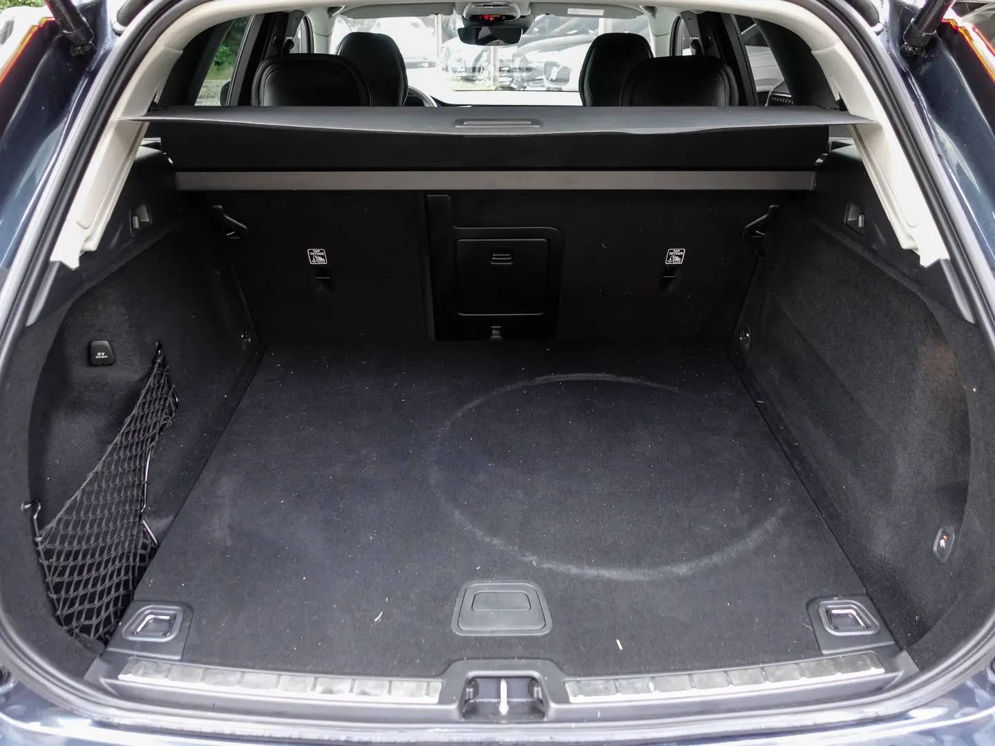 XC60 Momentum Pro AWD B4 Diesel EU6d Allrad Navi