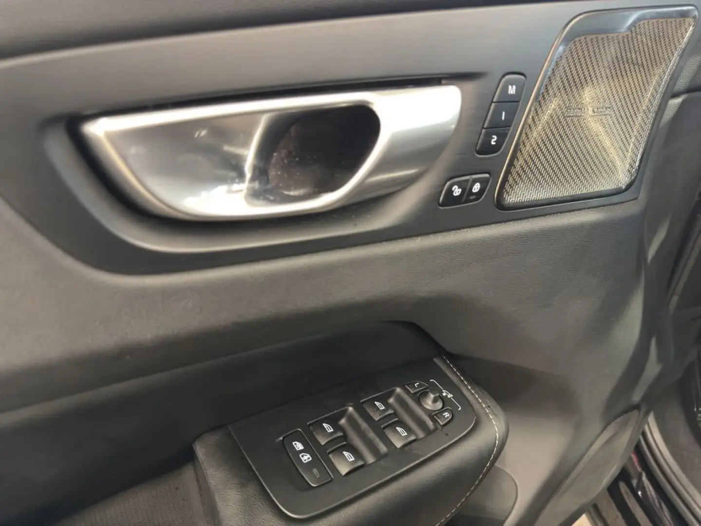 XC60 B4 Plus-Dark Aut Glasd PilotAssist BLIS Nap
