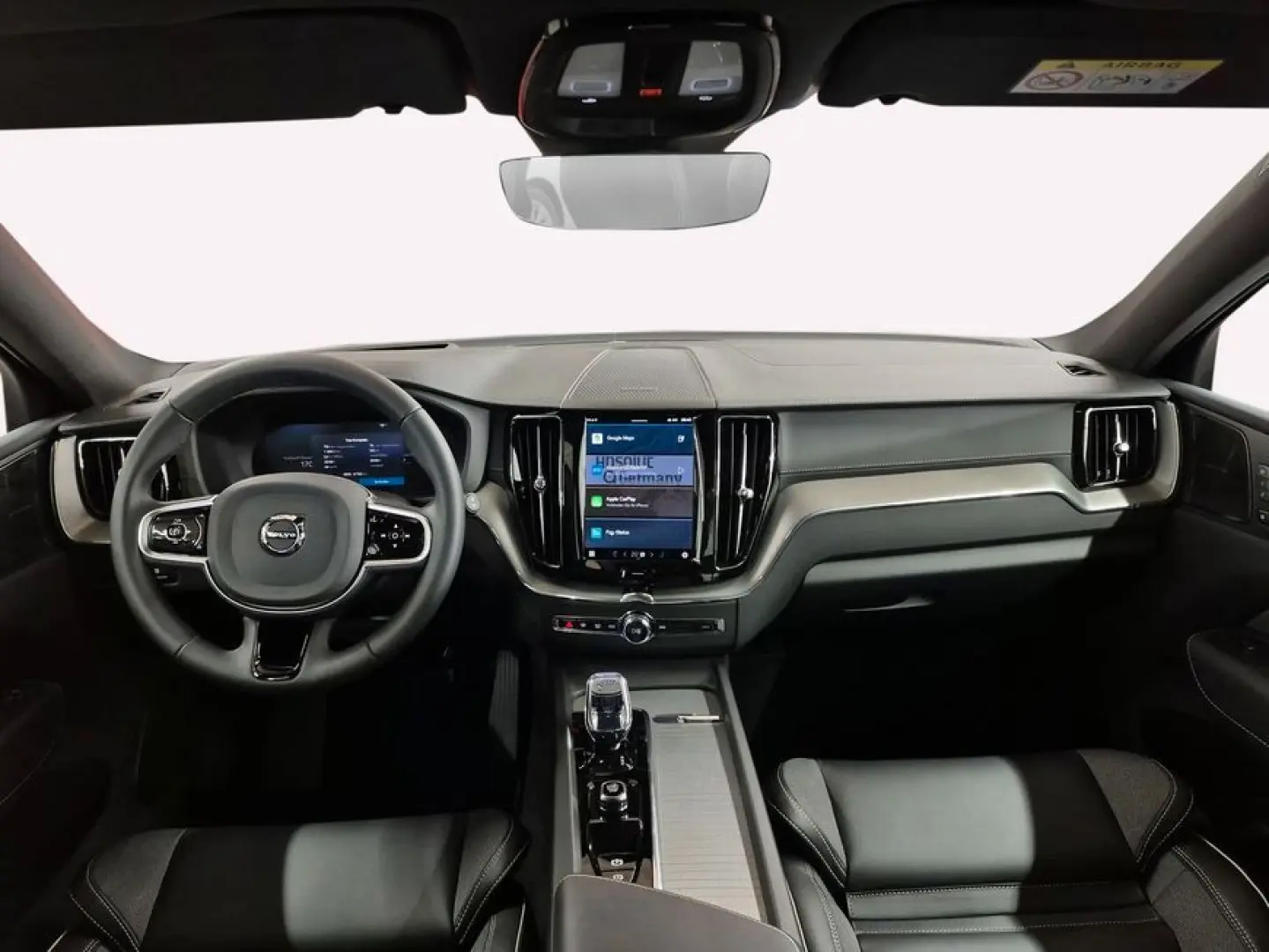 XC60 T8 AWD Plug-in Hybrid Ultra Black Edition