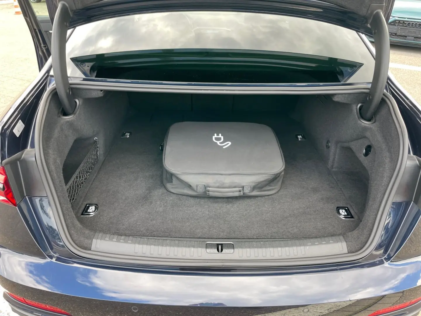 A6 Limousine 55 TFSI e q. S-Tronic S-Line, HD Ma