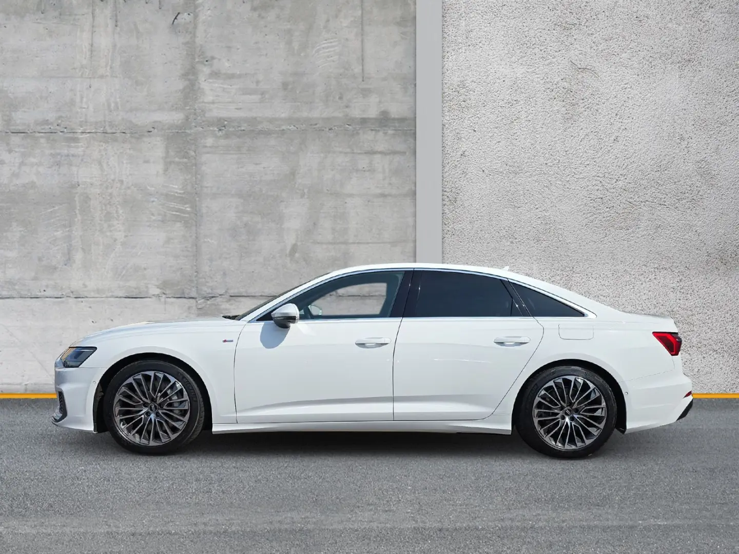 A6 Limousine 50 TFSI e qu S line AHK B&O HuD