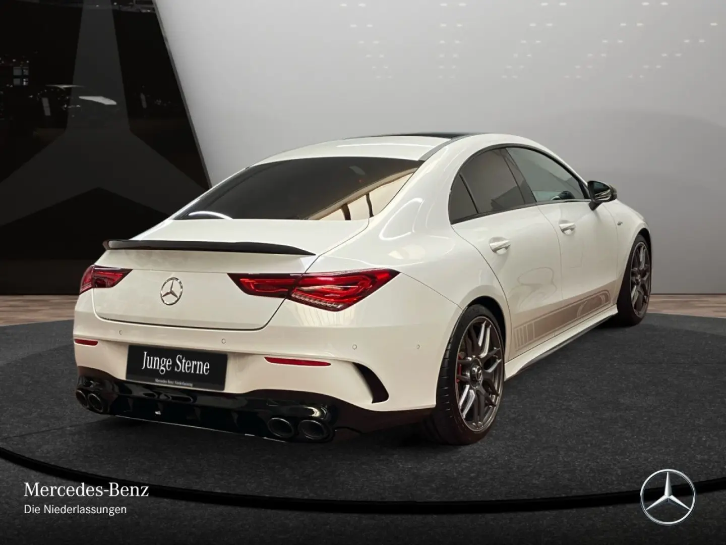 CLA 45 S 4M+ Cp AMG Night/Drv/AERO/Pano/PerfSitz