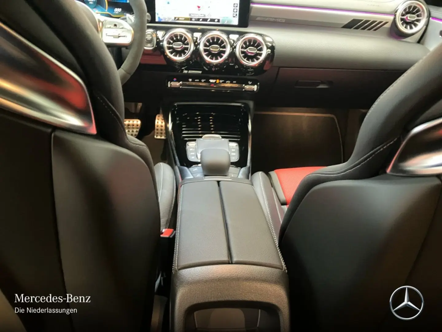 CLA 45 S 4M+ Cp AMG Night/Drv/AERO/Pano/PerfSitz