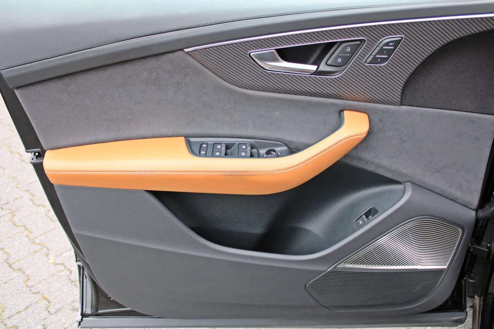 RSQ8 KERAMIK PANO 305km/h B&O ADV. CARBON EA8