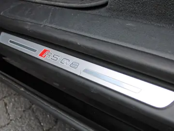 RSQ8 KERAMIK PANO 305km/h B&O ADV. CARBON EA8