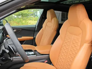 RSQ8 KERAMIK PANO 305km/h B&O ADV. CARBON EA8