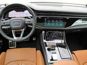 RSQ8 KERAMIK PANO 305km/h B&O ADV. CARBON EA8