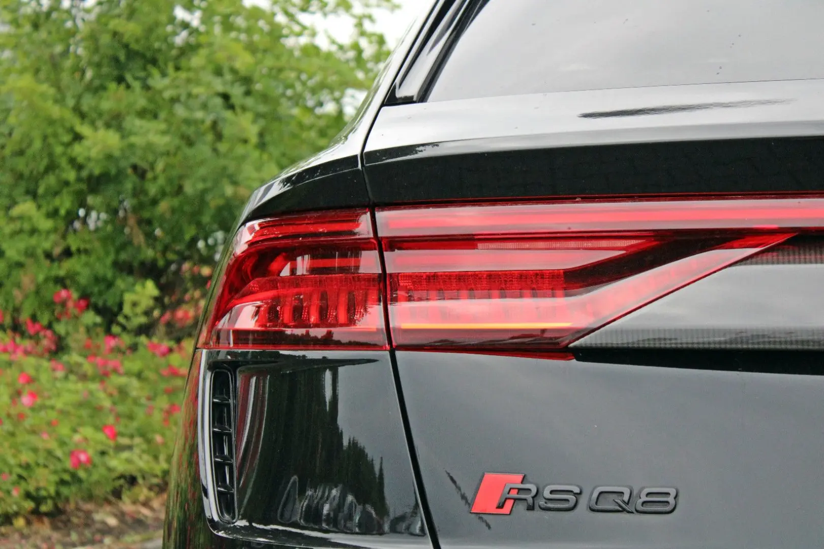 RSQ8 KERAMIK PANO 305km/h B&O ADV. CARBON EA8
