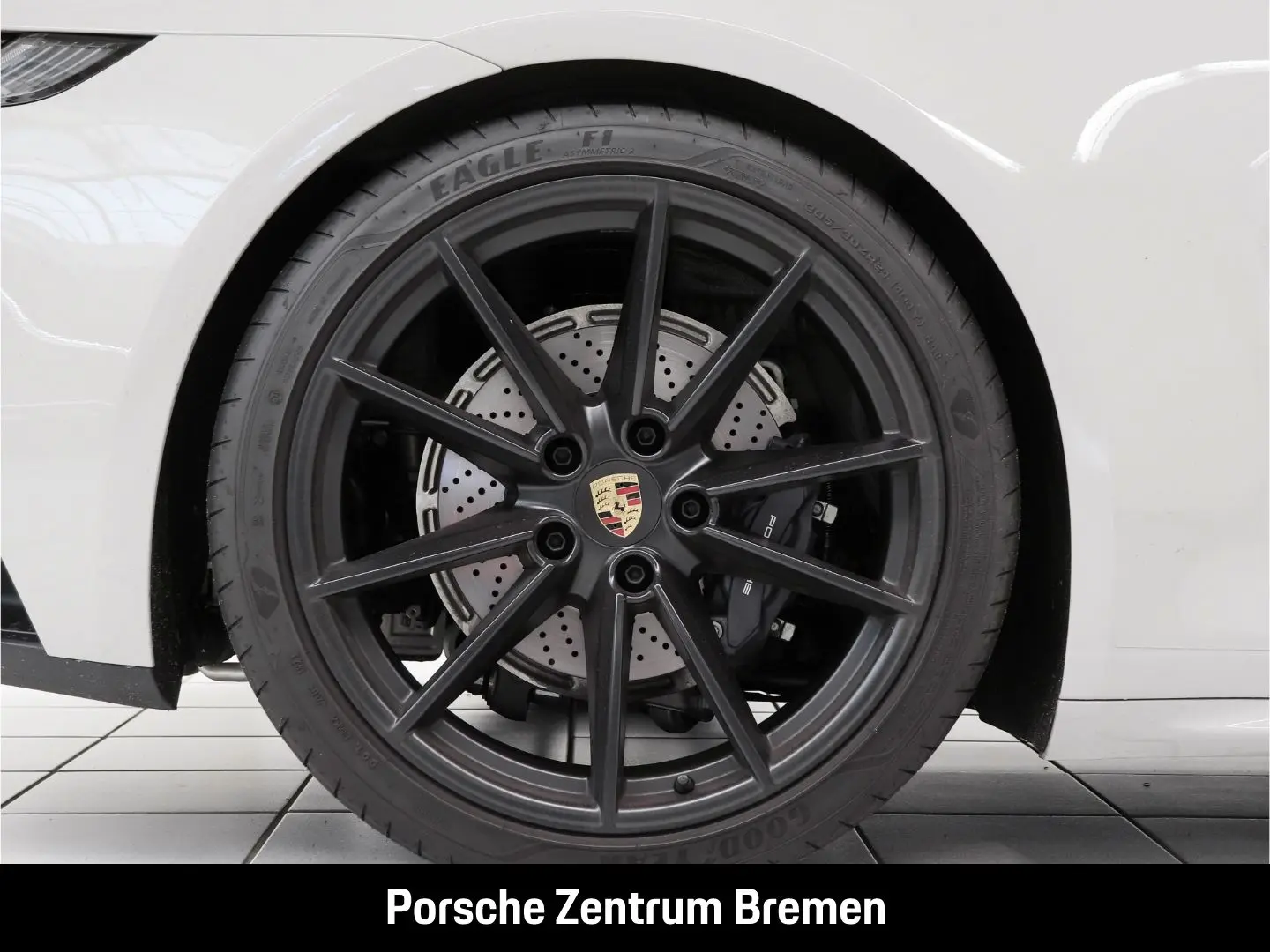 911 Carrera T Matrix LED Burmester InnoDrive PDK