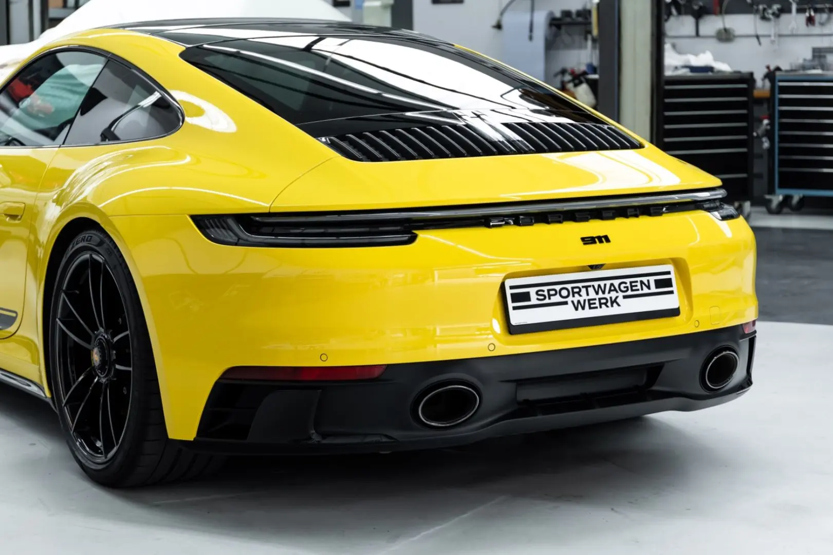 911 Carrera GTS I PCCB I PDLS+ I Bose I 1. Hand
