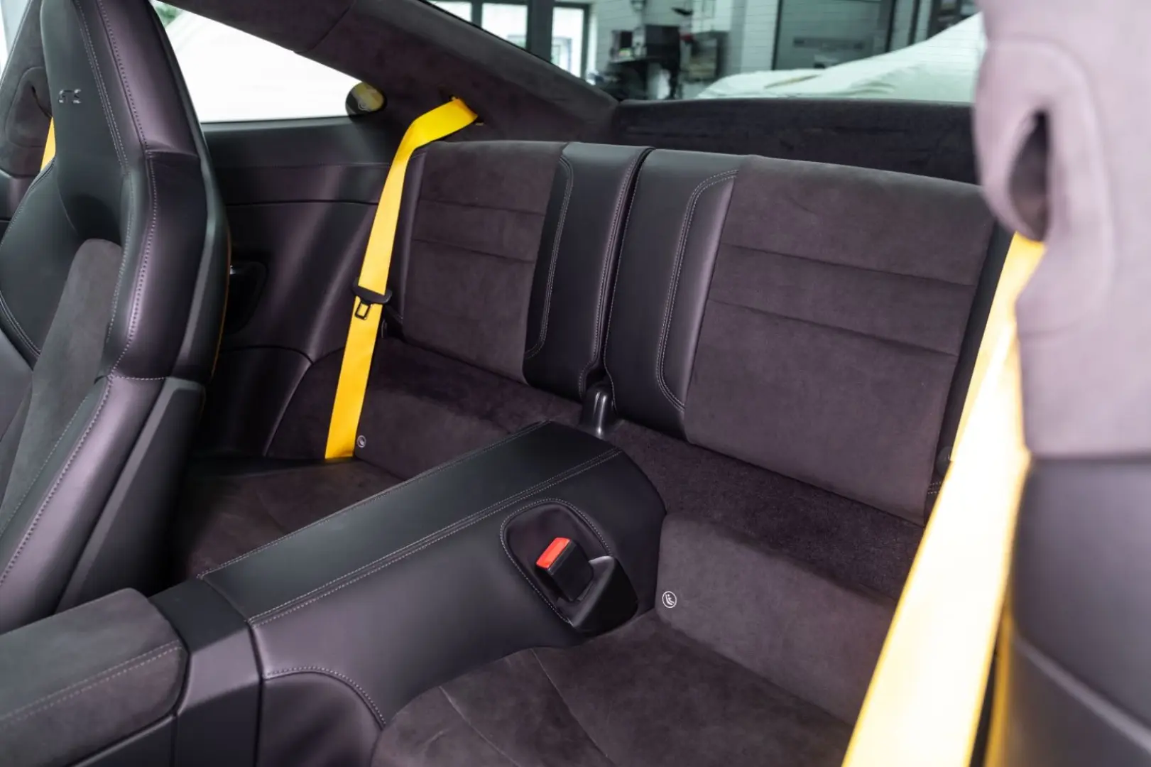 911 Carrera GTS I PCCB I PDLS+ I Bose I 1. Hand