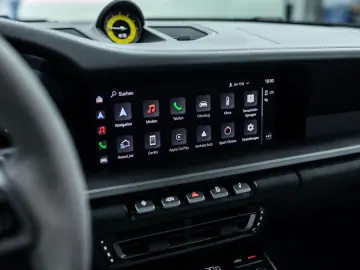 911 Carrera GTS I PCCB I PDLS+ I Bose I 1. Hand