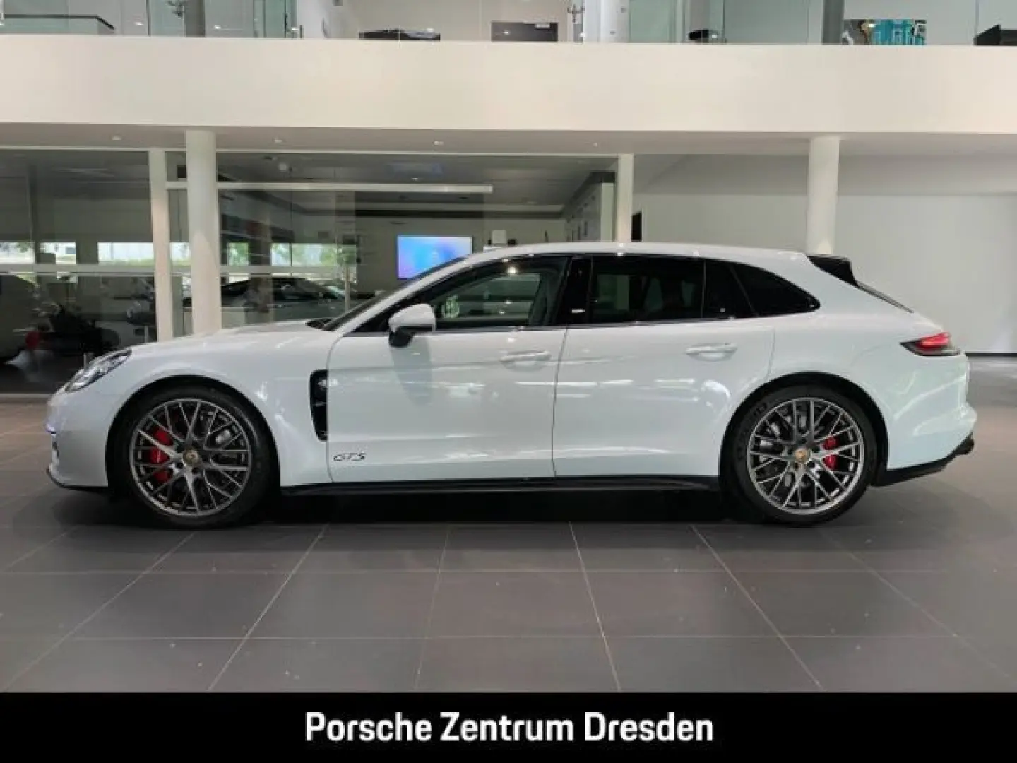 Panamera GTS ST Bose Sitzbelü 21