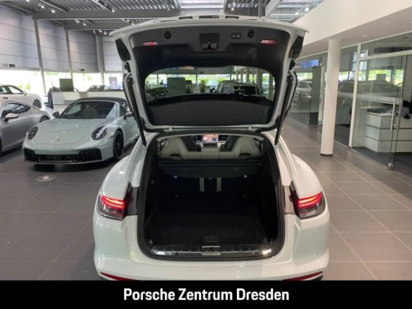 Panamera GTS ST Bose Sitzbelü 21