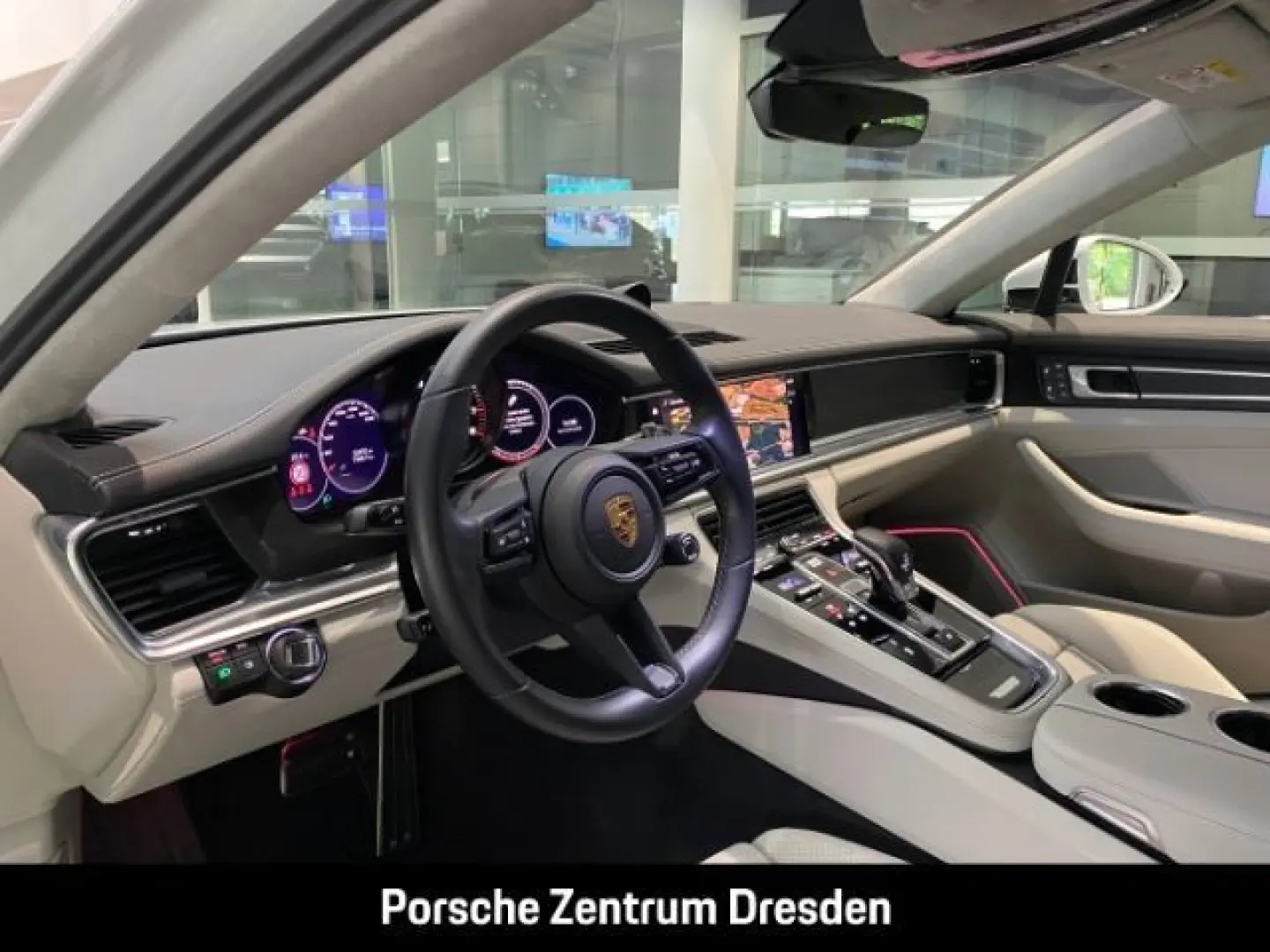 Panamera GTS ST Bose Sitzbelü 21