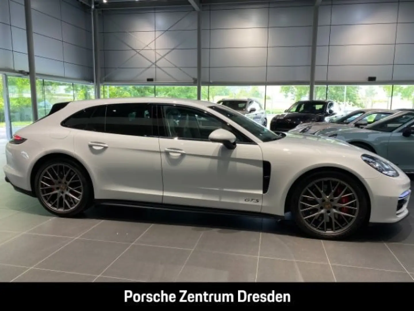 Panamera GTS ST Bose Sitzbelü 21