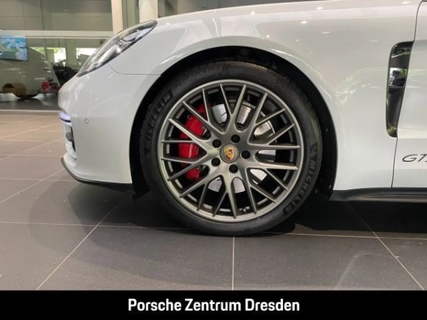 Panamera GTS ST Bose Sitzbelü 21