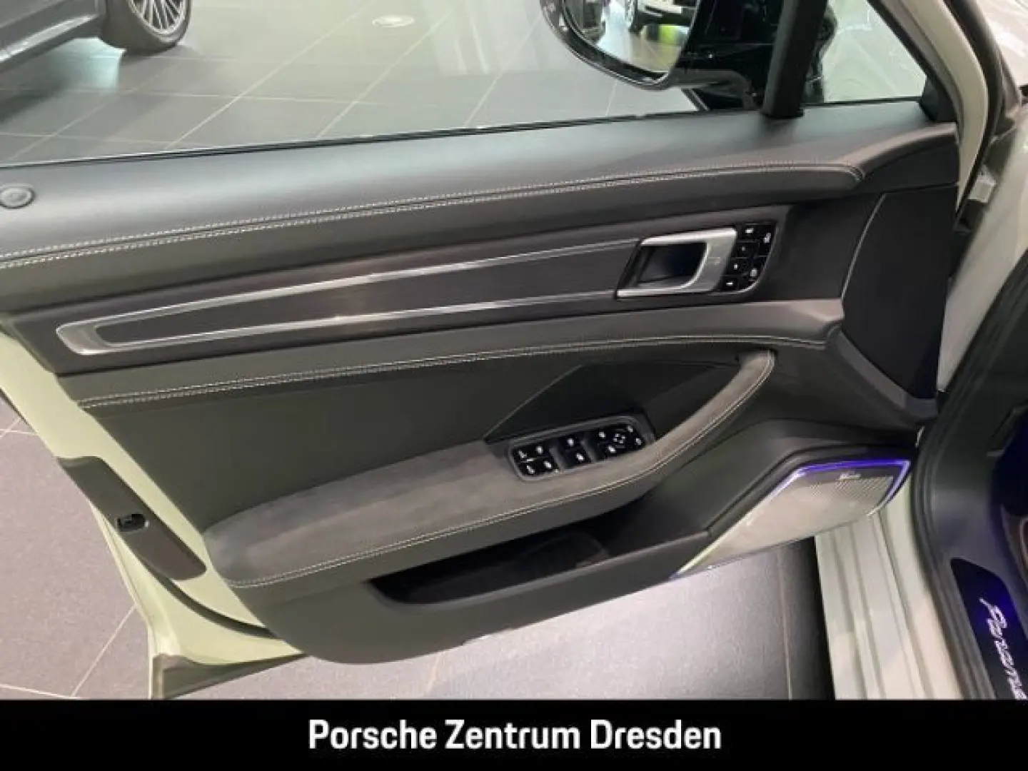 Panamera GTS ST Pano SportDesign Inno Head Burme