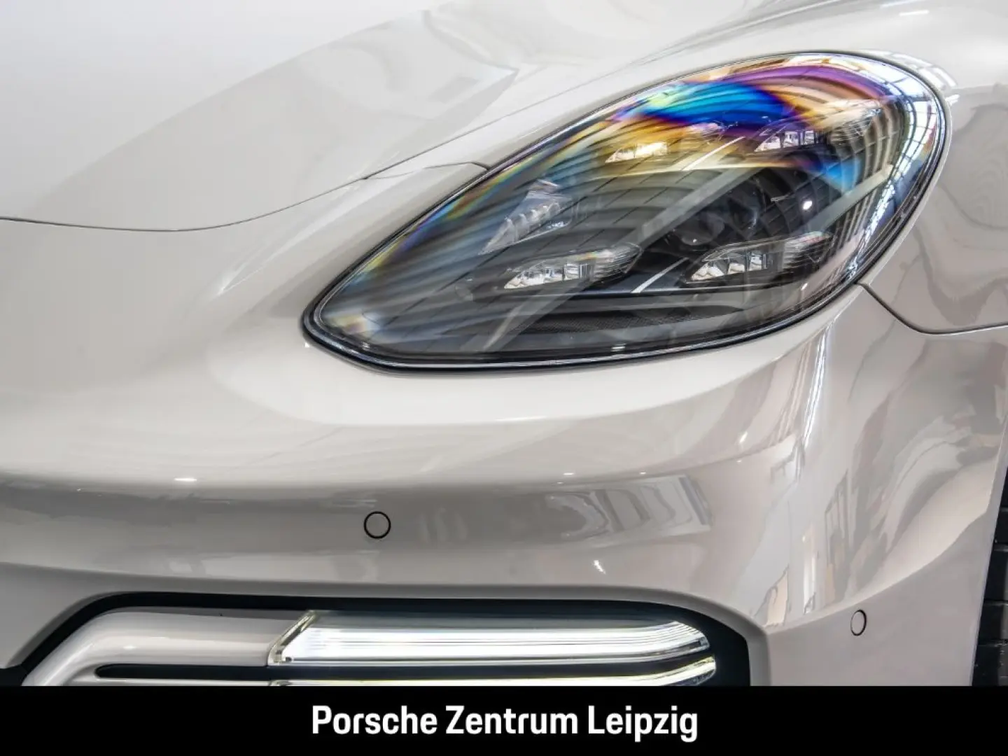 Panamera 4 E-Hybrid Sport Turismo Platinum Massa
