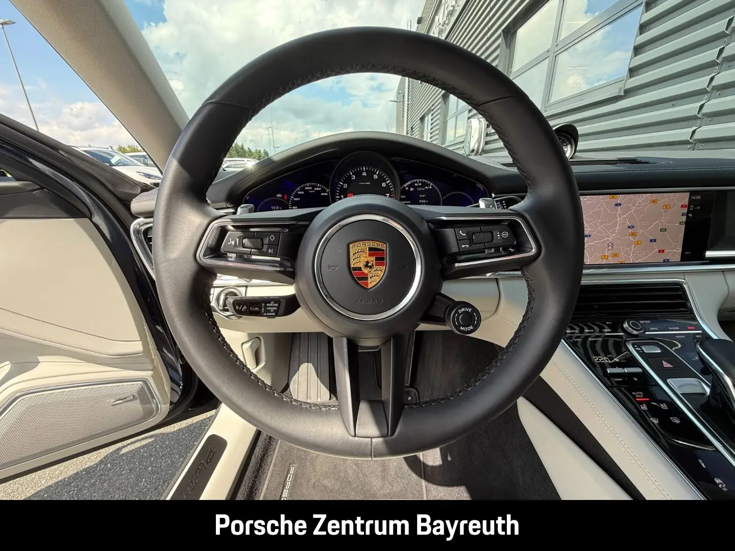 Panamera 4 E-Hybrid Platinum*HINTERACHSL*MASSAGE