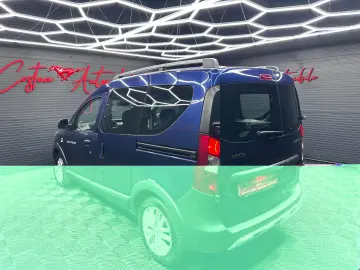 DACIA DOKKER STEPWAY, 1.6Benzina, Navigatie, An 2019
