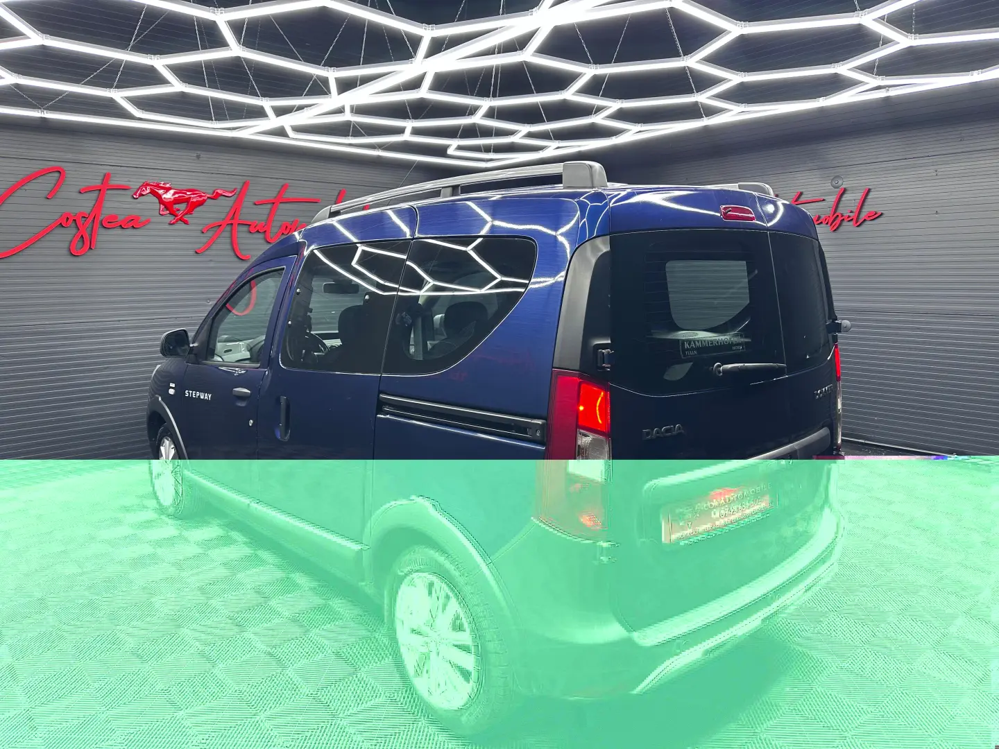 DACIA DOKKER STEPWAY, 1.6Benzina, Navigatie, An 2019