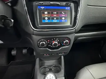 DACIA DOKKER STEPWAY, 1.6Benzina, Navigatie, An 2019