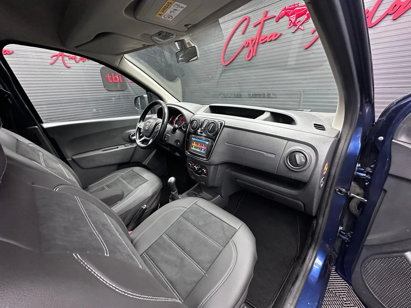 DACIA DOKKER STEPWAY, 1.6Benzina, Navigatie, An 2019