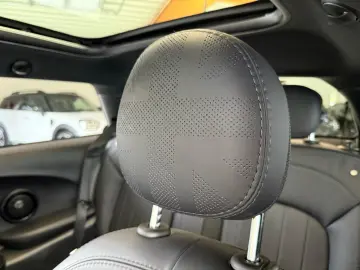 John Cooper Works - Your/ACC/Pano/CarPlay/HUD/HK