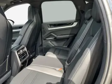 Porsche Cayenne E-Hybrid BOSE Panoramadach InnoDrive