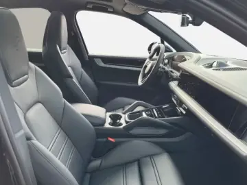 Porsche Cayenne E-Hybrid BOSE Panoramadach InnoDrive