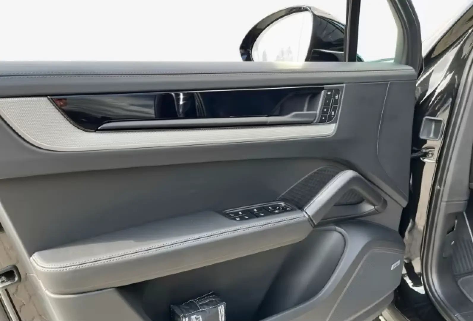 Porsche Cayenne E-Hybrid BOSE Panoramadach InnoDrive
