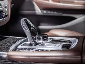 740 d xDrive M Sport Laser/H&K/ACC/360°/Executiv