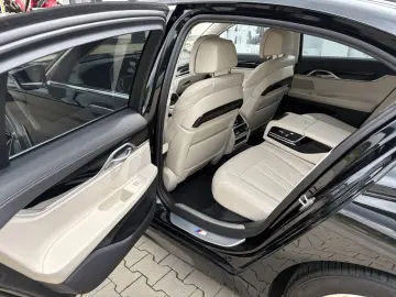 750 d xDrive Lim. M Sport LASER Alcantara H. STh