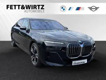 750e xDrive M Sport SkyLounge DA-Prof. PA-Prof.