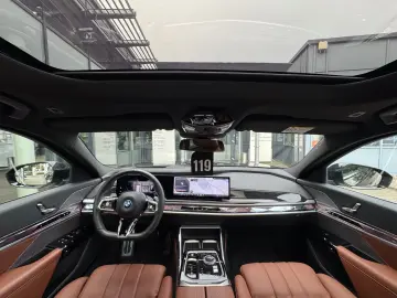 750e xDrive M Sport 21