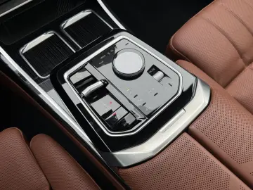 750e xDrive M Sport 21
