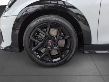 Cooper S John Cooper Works Trim DA+ PA+ Pano JCW
