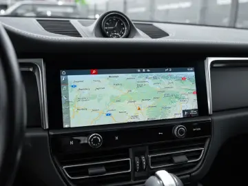 Macan Spurwechselassistent Rückfahrkamera BOSE