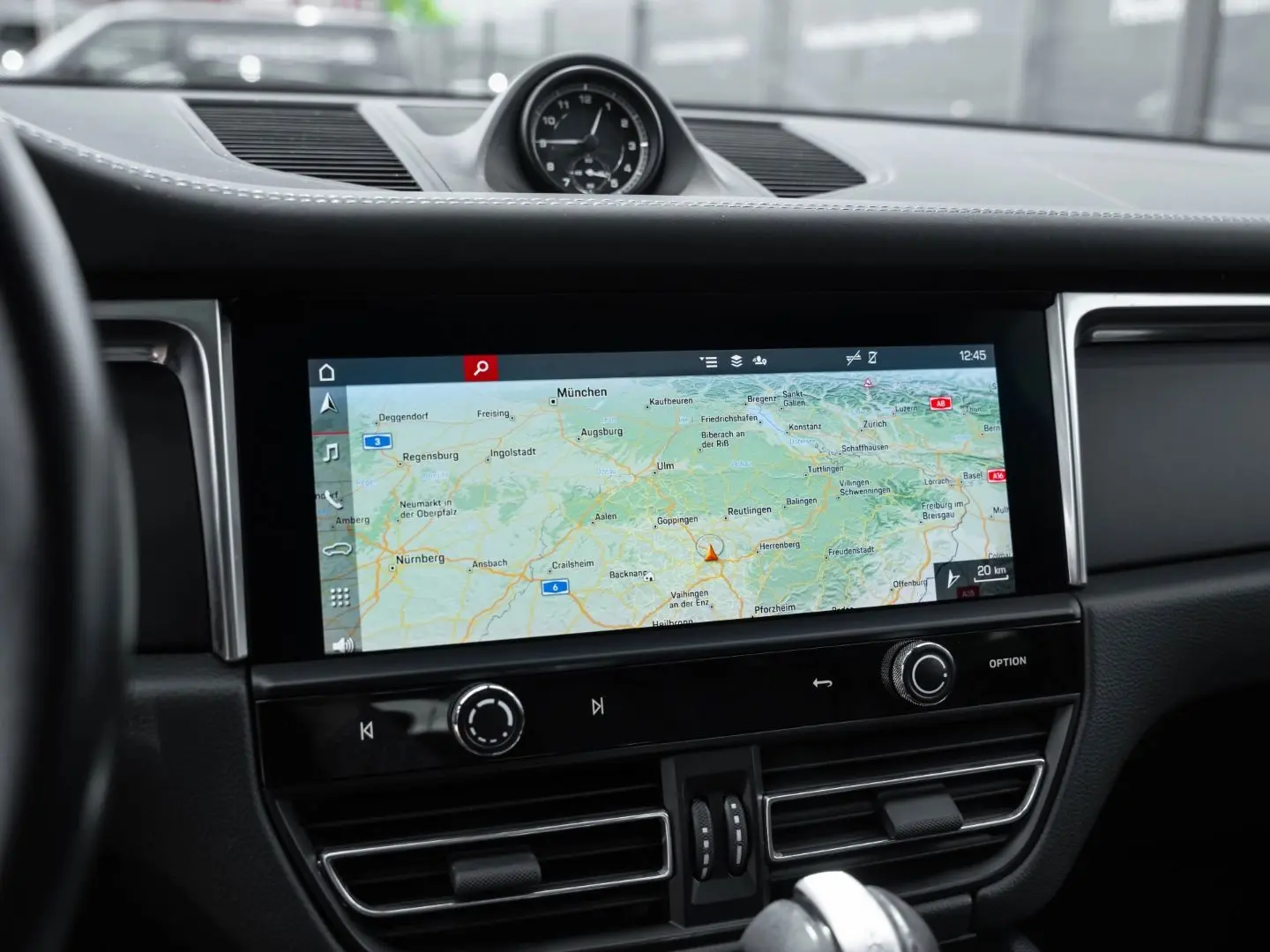 Macan Spurwechselassistent Rückfahrkamera BOSE