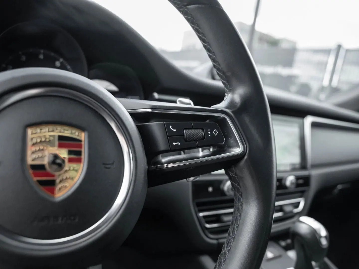 Macan Spurwechselassistent Rückfahrkamera BOSE