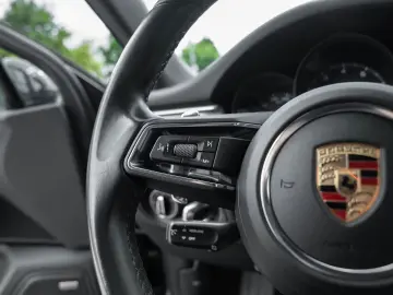 Macan Spurwechselassistent Rückfahrkamera BOSE