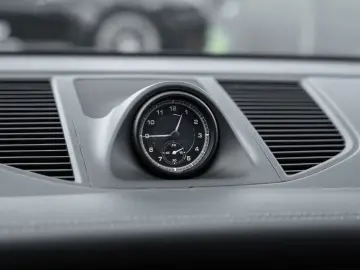 Macan Spurwechselassistent Rückfahrkamera BOSE