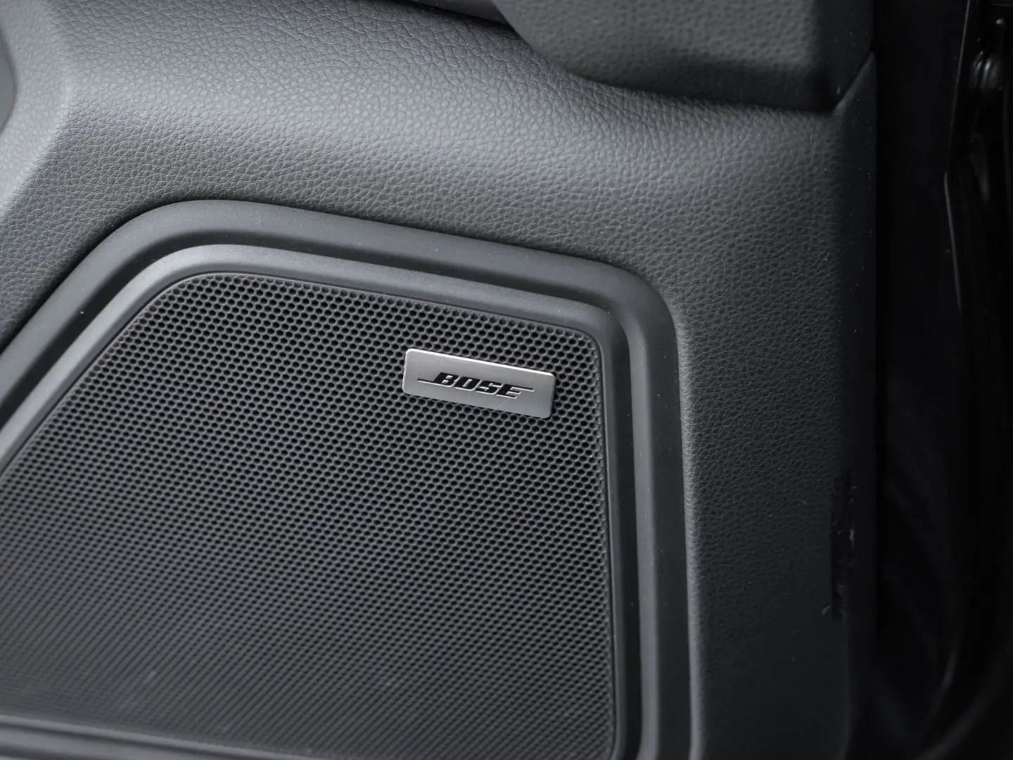 Macan Spurwechselassistent Rückfahrkamera BOSE